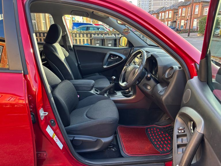 Quick Sale Toyota RAV 4, 2010, Manual, 1987 (cc), 5 doors