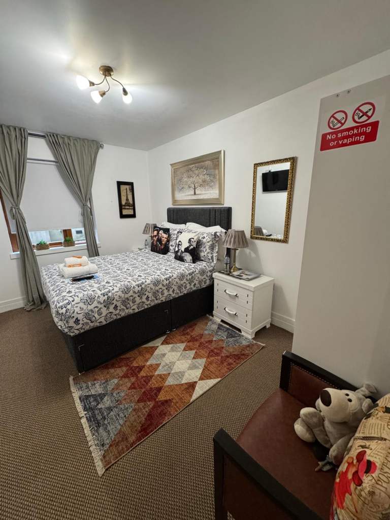 MODERN CITY CENTRE 2 BED APARTMENT DECEMBER TO FEBRUARY